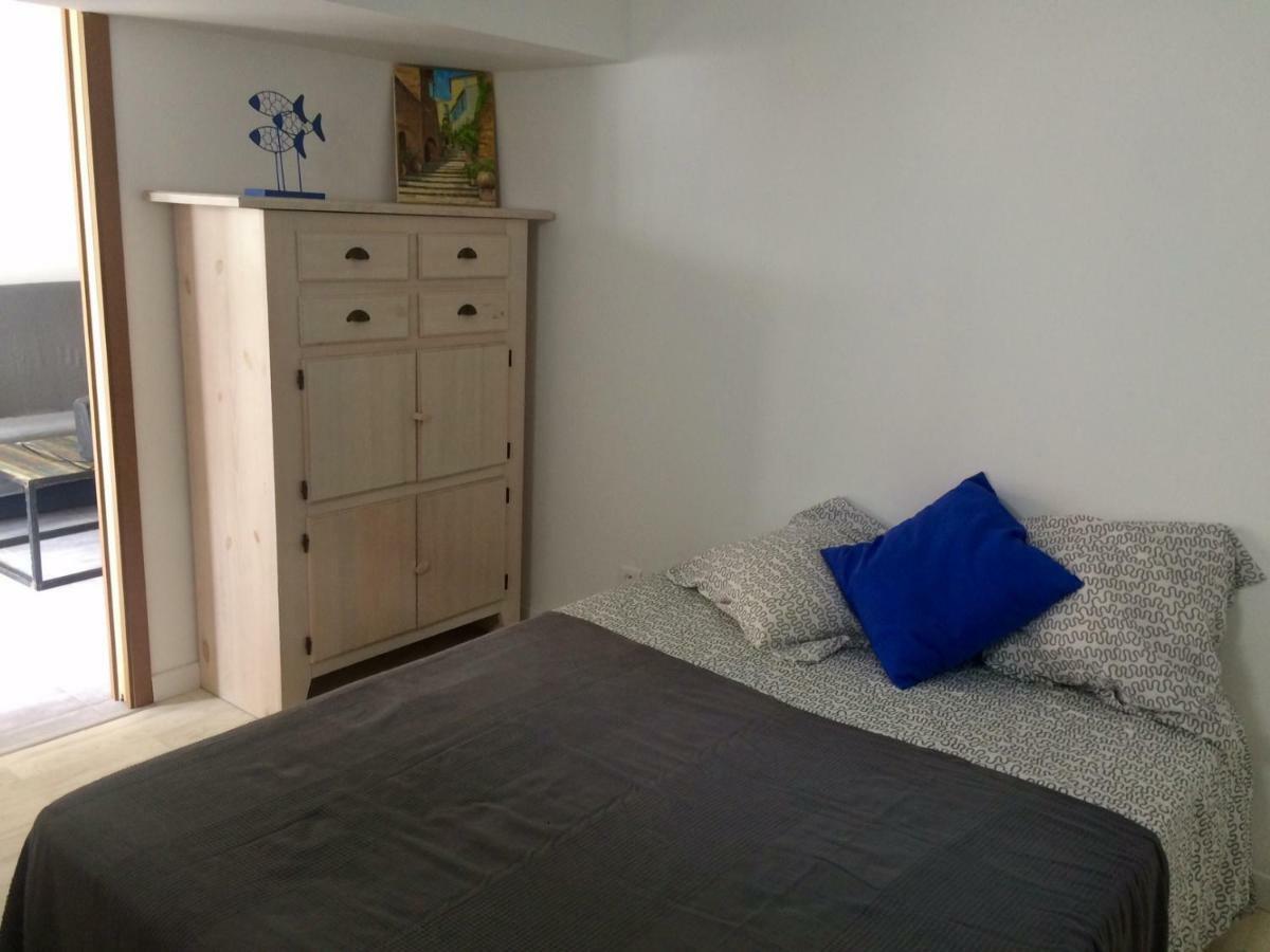 Villa T2 calme au centre de Sausset Extérieur photo